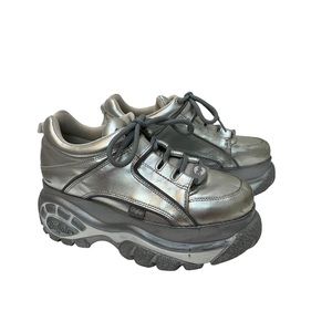 Buffalo London Platform chrome sneakers Size 39